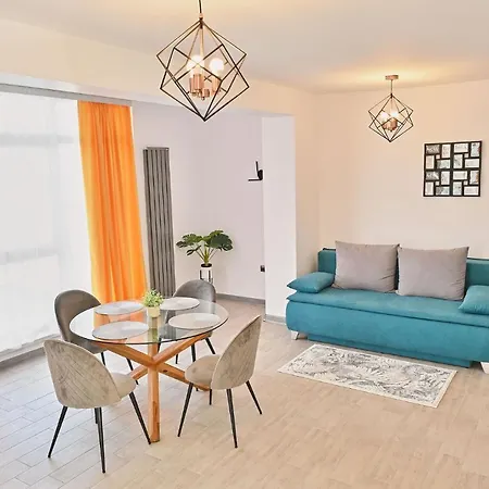 Apartmán Mons Alezzi Beach N Pools Mamaia