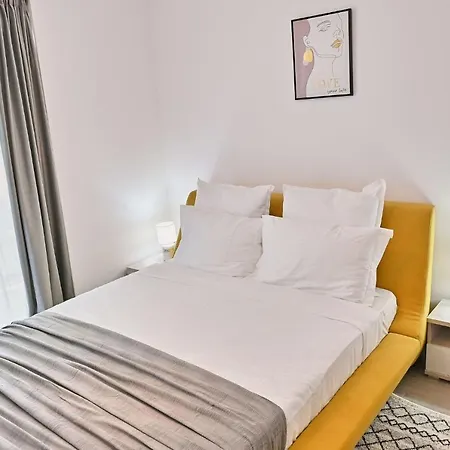 Apartmán Mons Alezzi Beach N Pools *